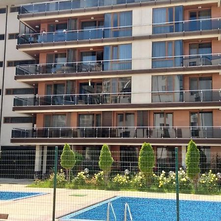 Апартаменти В Помориебей Комплекс Pomorie Extérieur photo